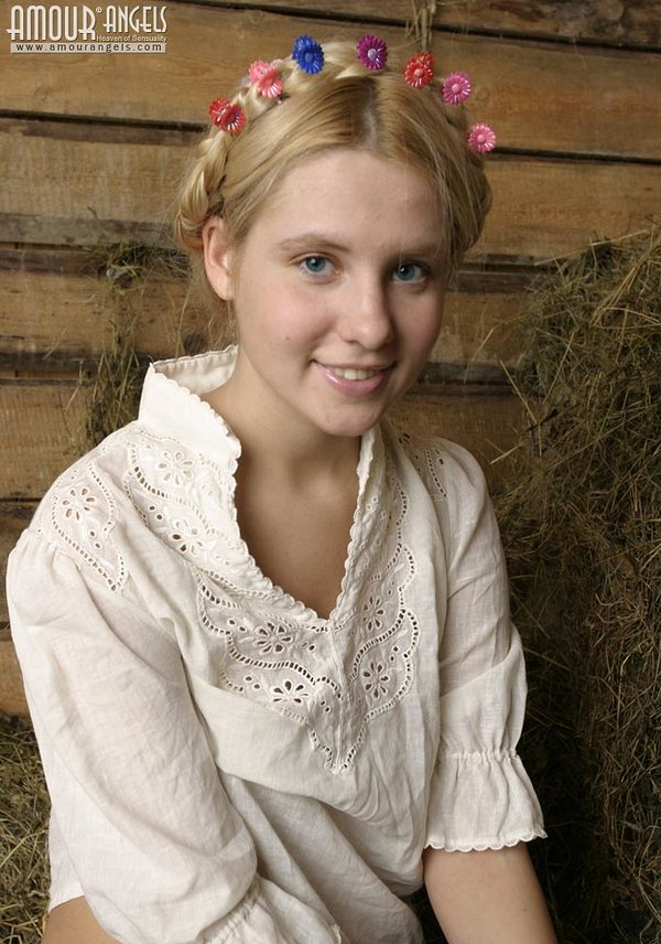Каринка, 23
