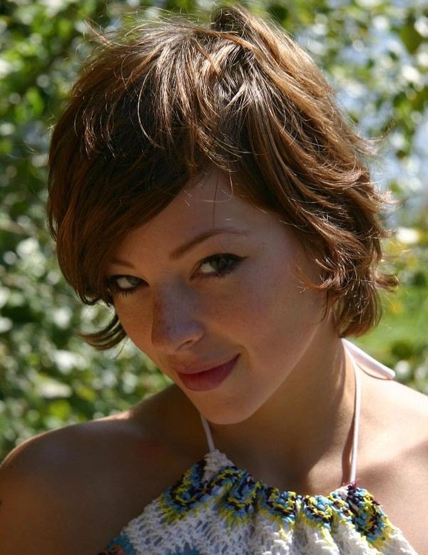 Таня, 18